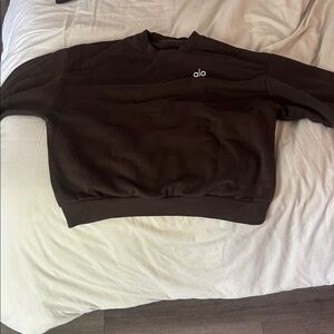 ALO Yoga espresso accolade Crew Neck Sweater
